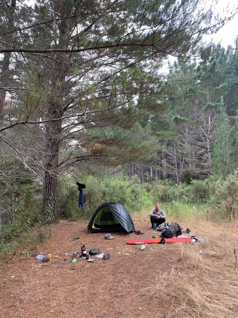 camping-min.jpg