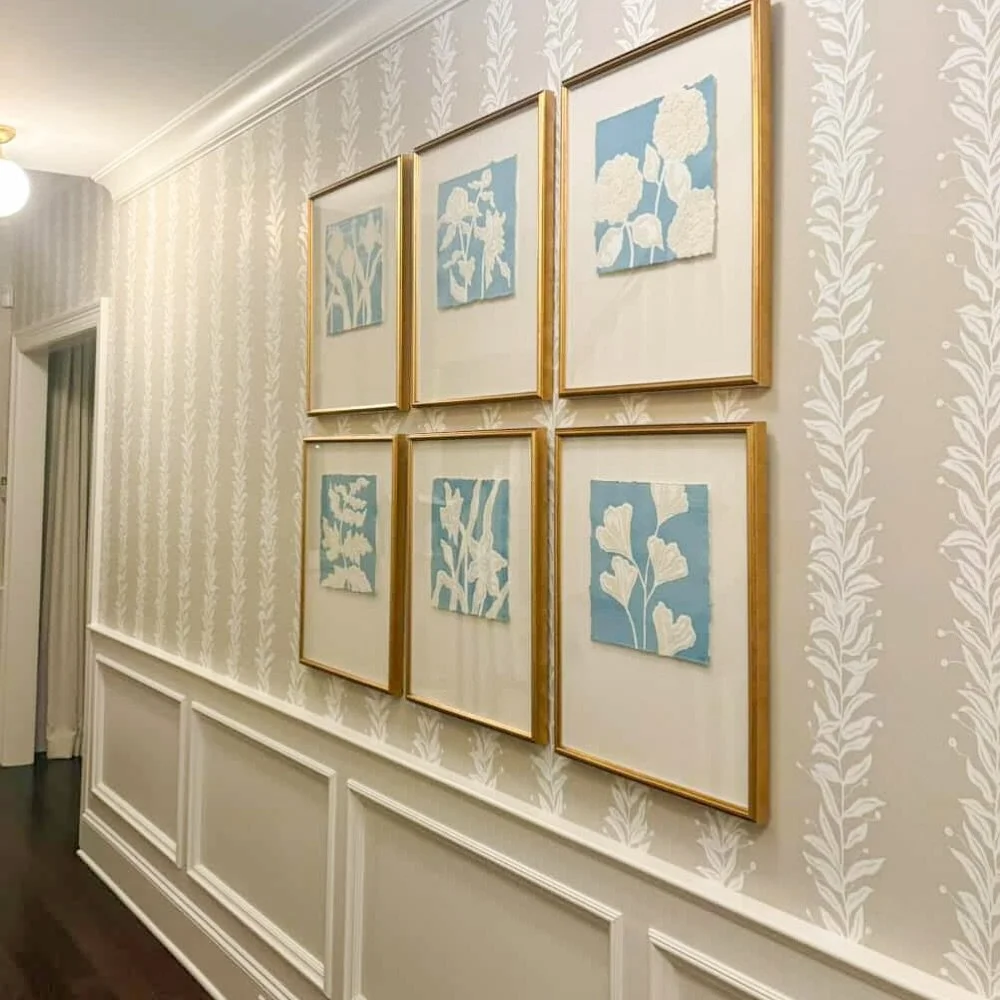 This install shot stopped me in my tracks! ✨ It&rsquo;s the perfect example of how artwork can truly shine against a patterned wallpaper&mdash;adding dimension, personality, and a touch of effortless elegance. This custom set of collaged florals was 