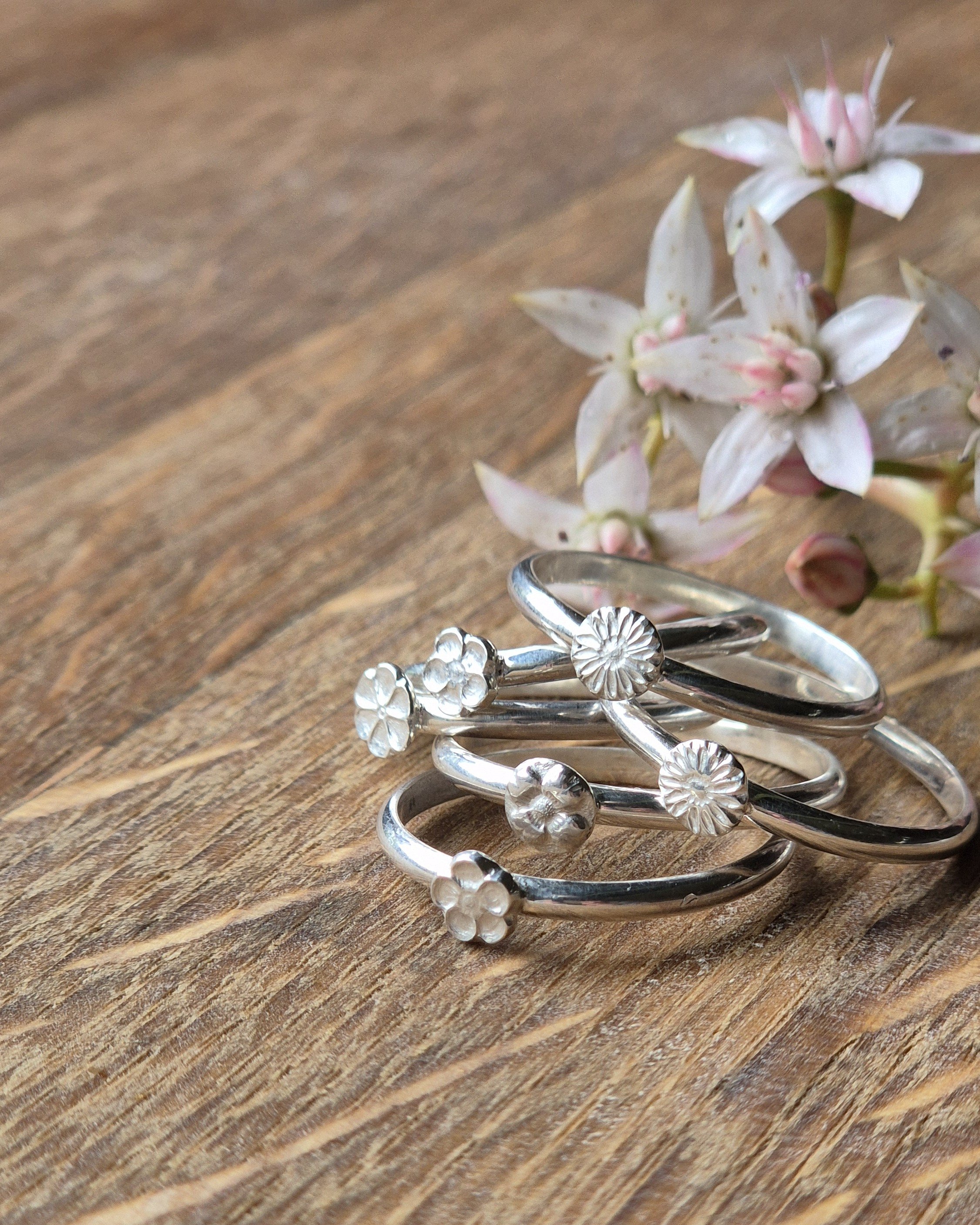 Hammering Hag 45 Flower Rings 1.jpg