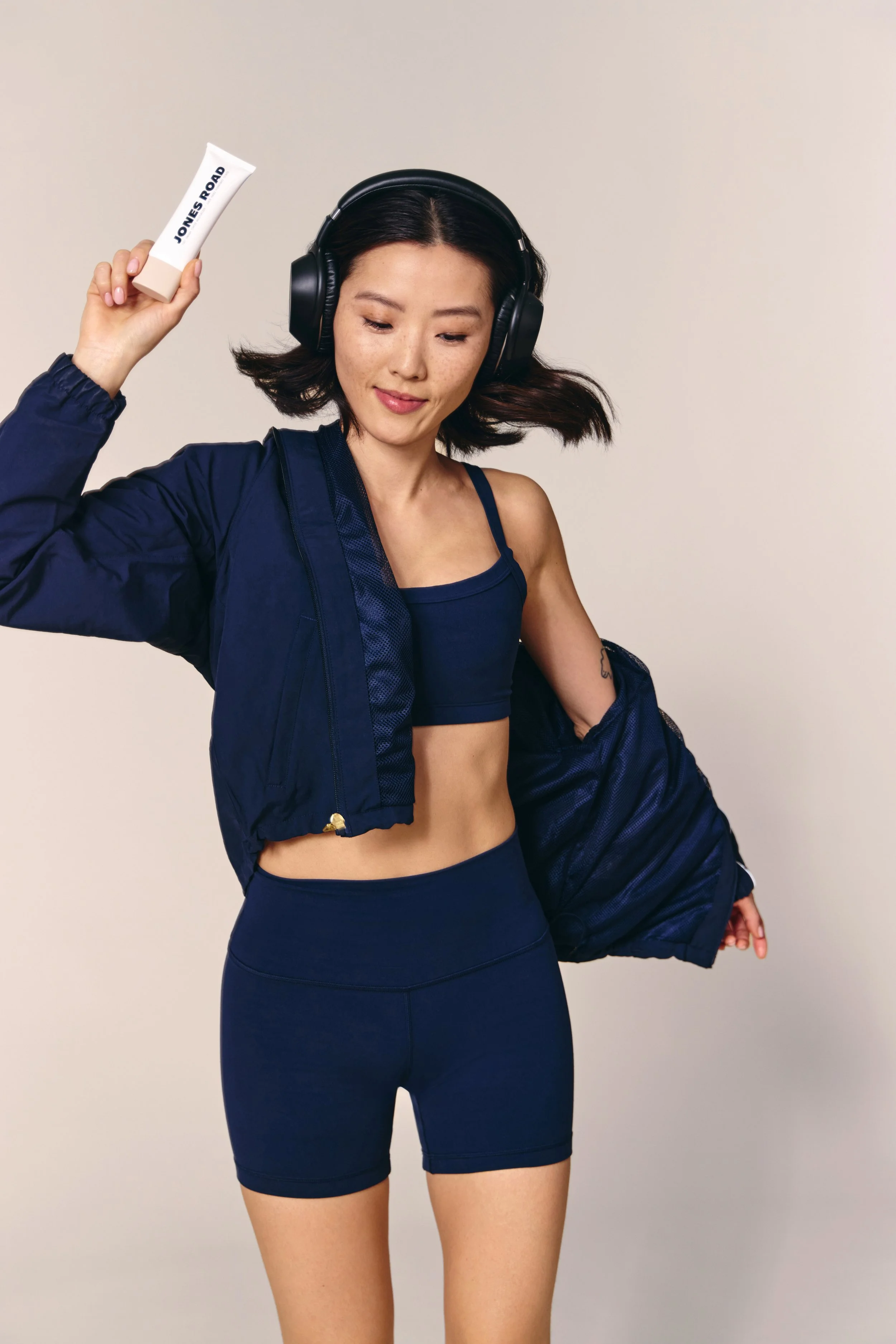 HAEJIN_SET2_022125_197_edit_LongBkgd_CC_crop (1).jpg