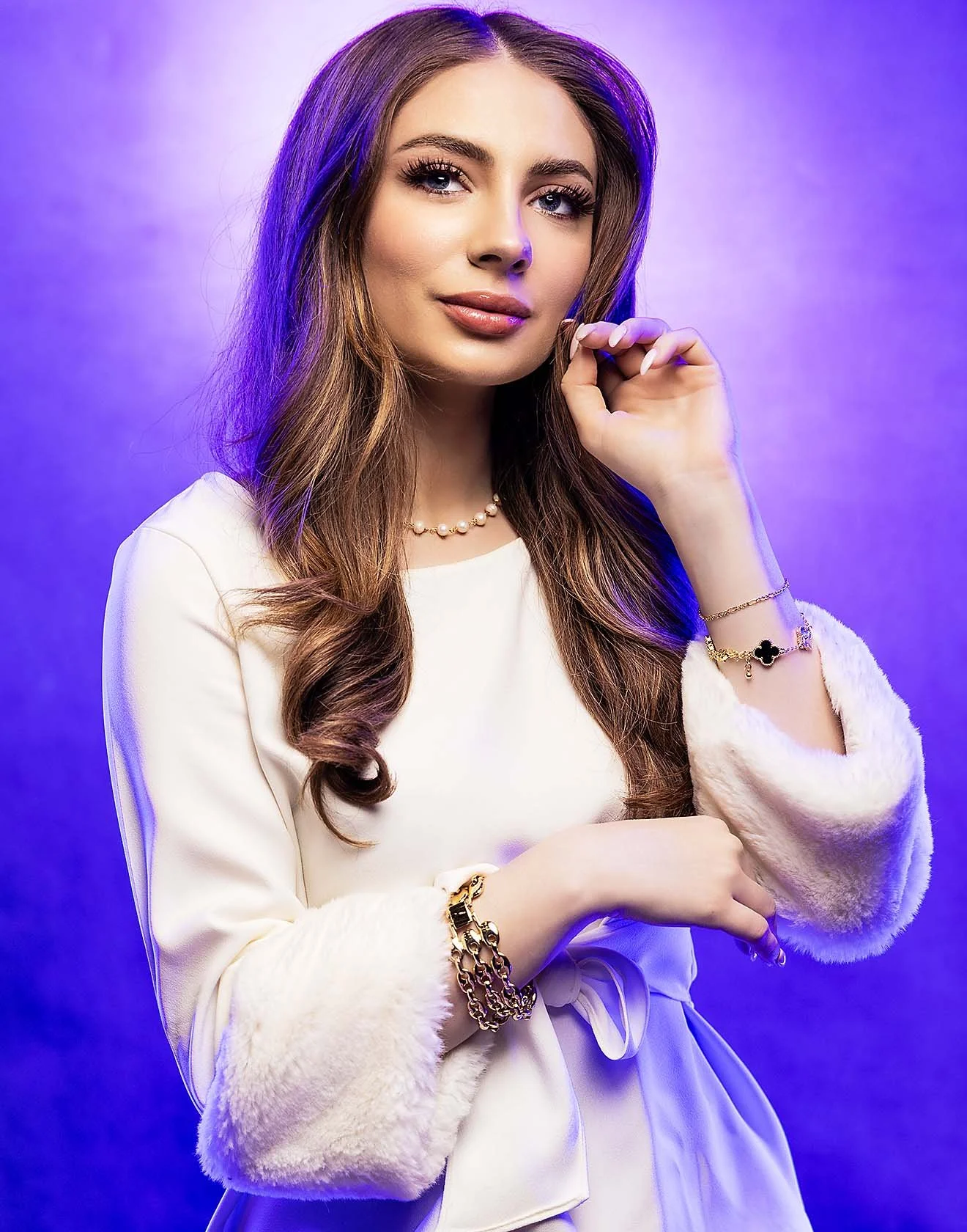 home-page-model-white-dress-henderson-creative-images-photography.jpg