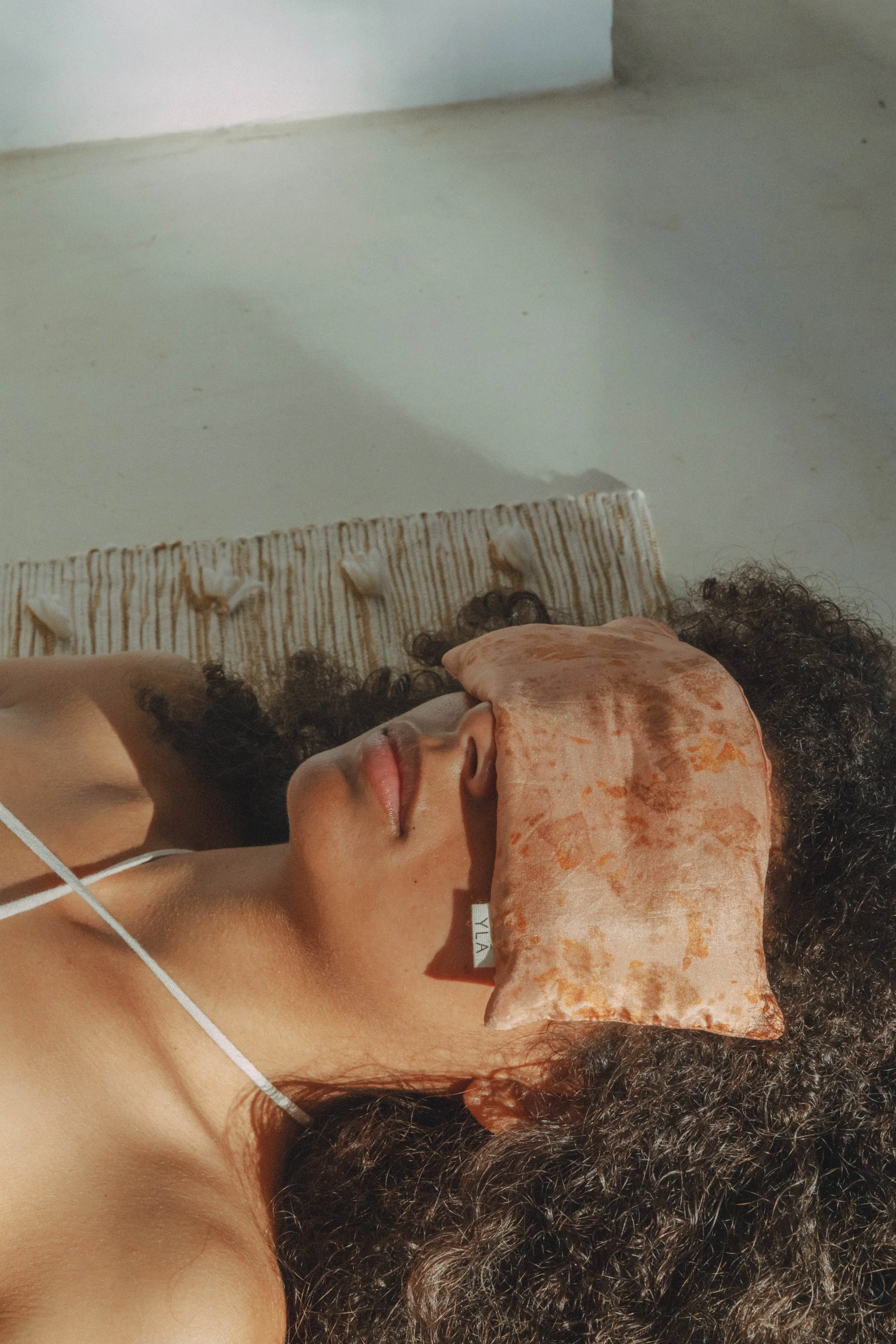 Coussin apaisant pour les yeux en soie