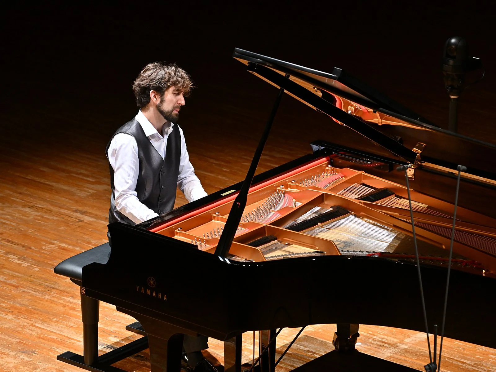 Schumann Piano Concerto with the Bolivian Symphony Orchestra