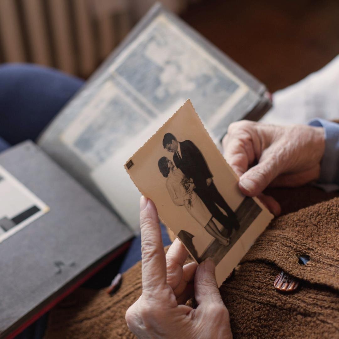 It's #WorldPhotoDay! 📸 

Throughout lockdown, many of us got digging through old albums and spent time reminiscing. The @telegraph published an article finding that 31 percent of people said looking at old photos made them feel relaxed.

Why not use