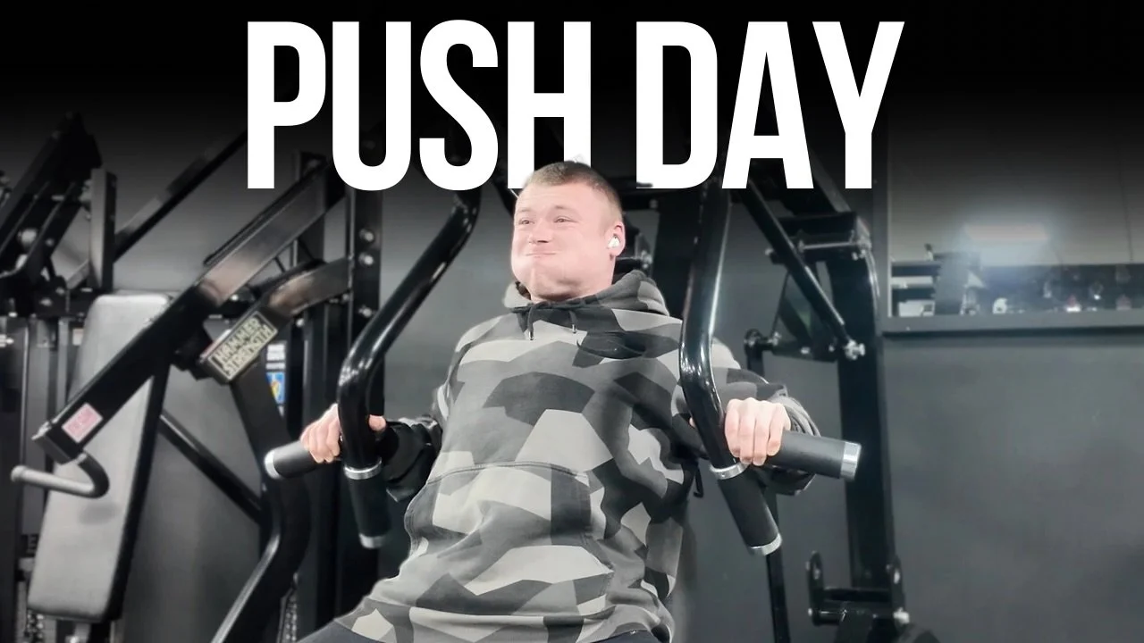 This video takes you through my full second push day of the week, alongside tips to help you uphold your performance as you diet down.

Live now, YouTube link in bio 📹