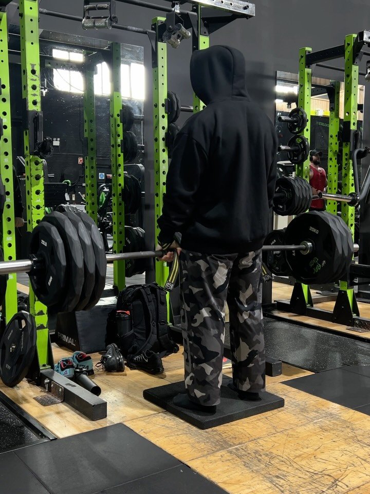 This Week&rsquo;s Training Highlights. 

Another very solid week without really seeing bodyweight rise a lot. 

160kg boxed off on the Deficit RDL, nothing super impressive but 

Closing in on some other performance goals including a 2 plate bodyweig