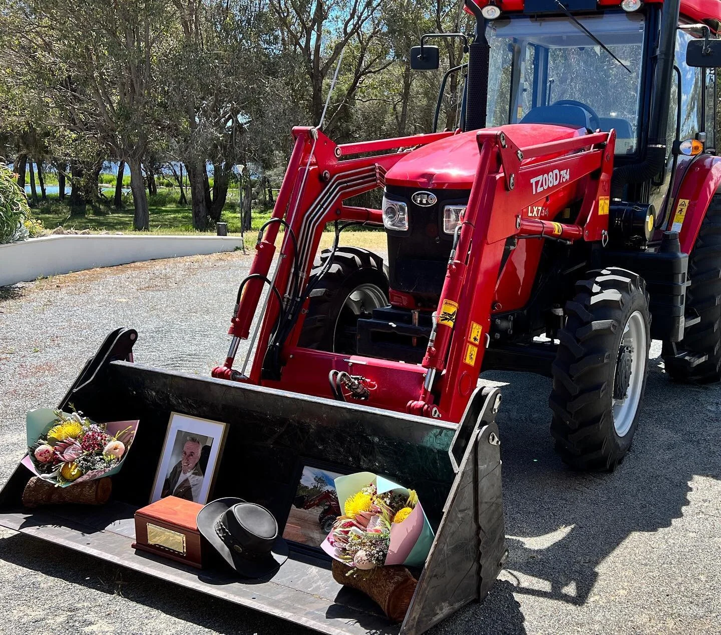 The most delightful send off today for a &ldquo;salt of the earth&rdquo; guy Dave Webster who lived on a property with his gorgeous wife Evelyn down Stake Hill way. 

They placed his ashes on his tractor and pulled it up next to the front of the hous