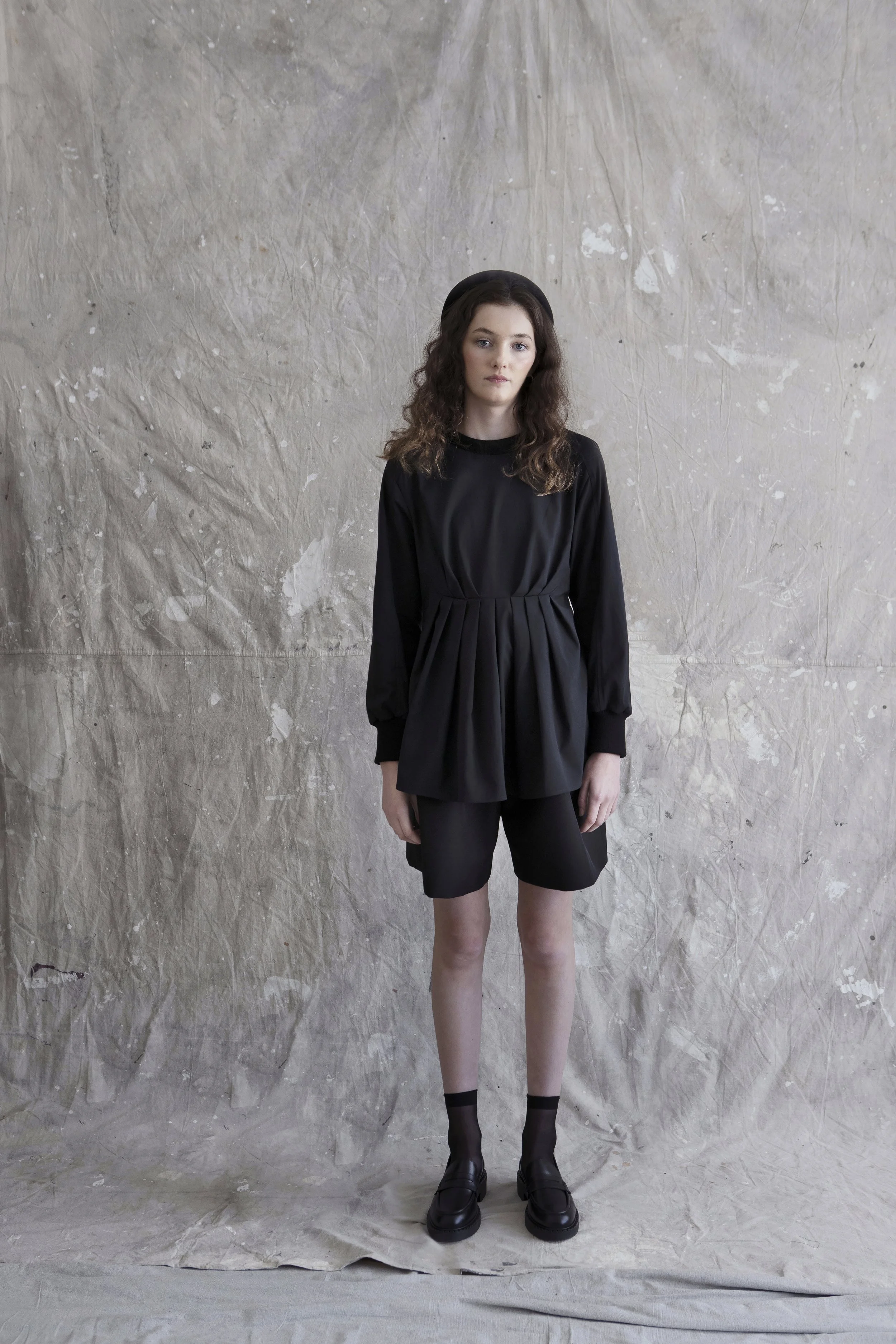 Blk shorts+top dav 01editJAMES.jpg