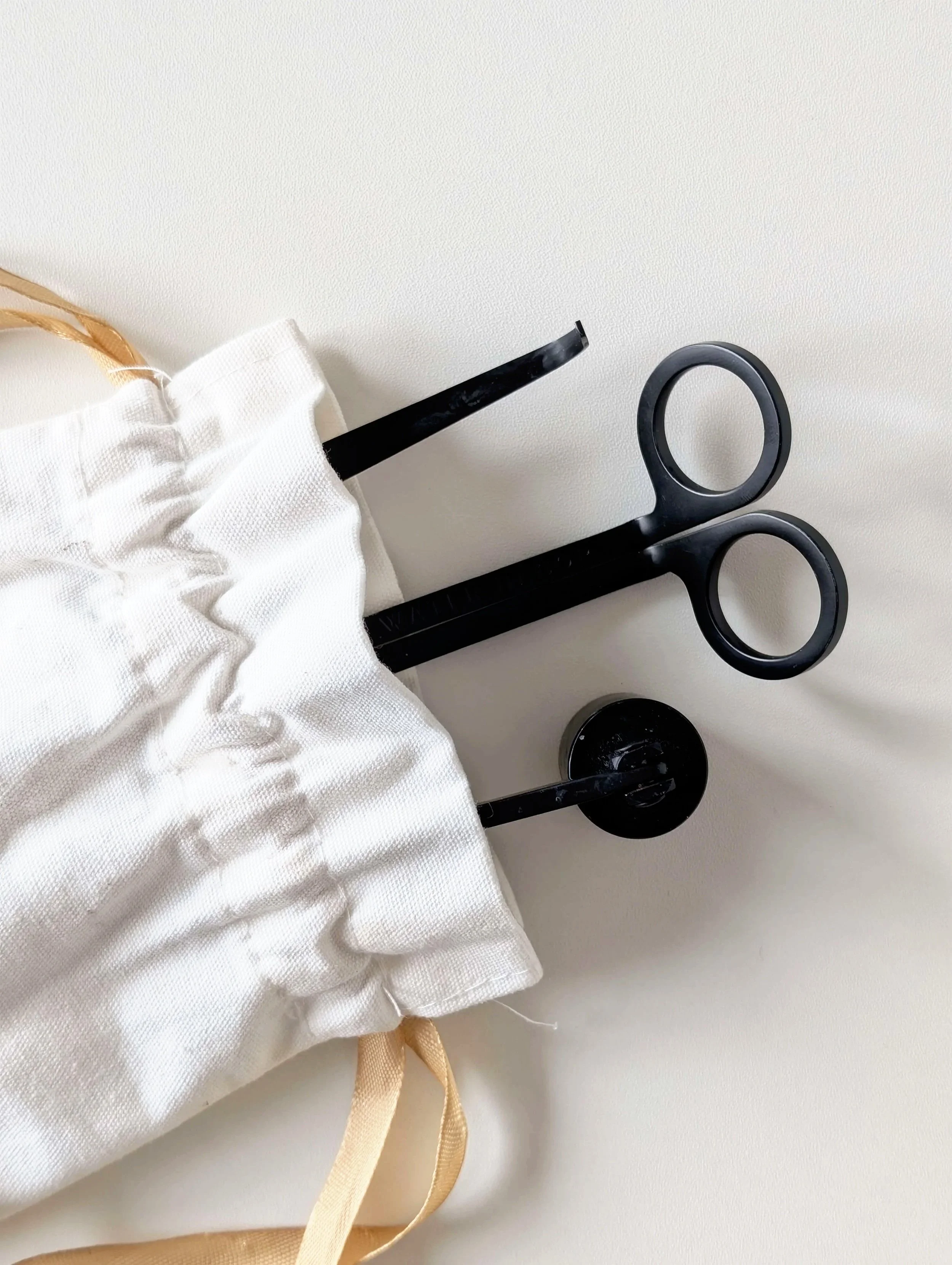 Sweet Water Decor Candle Care Kit | Matte Black