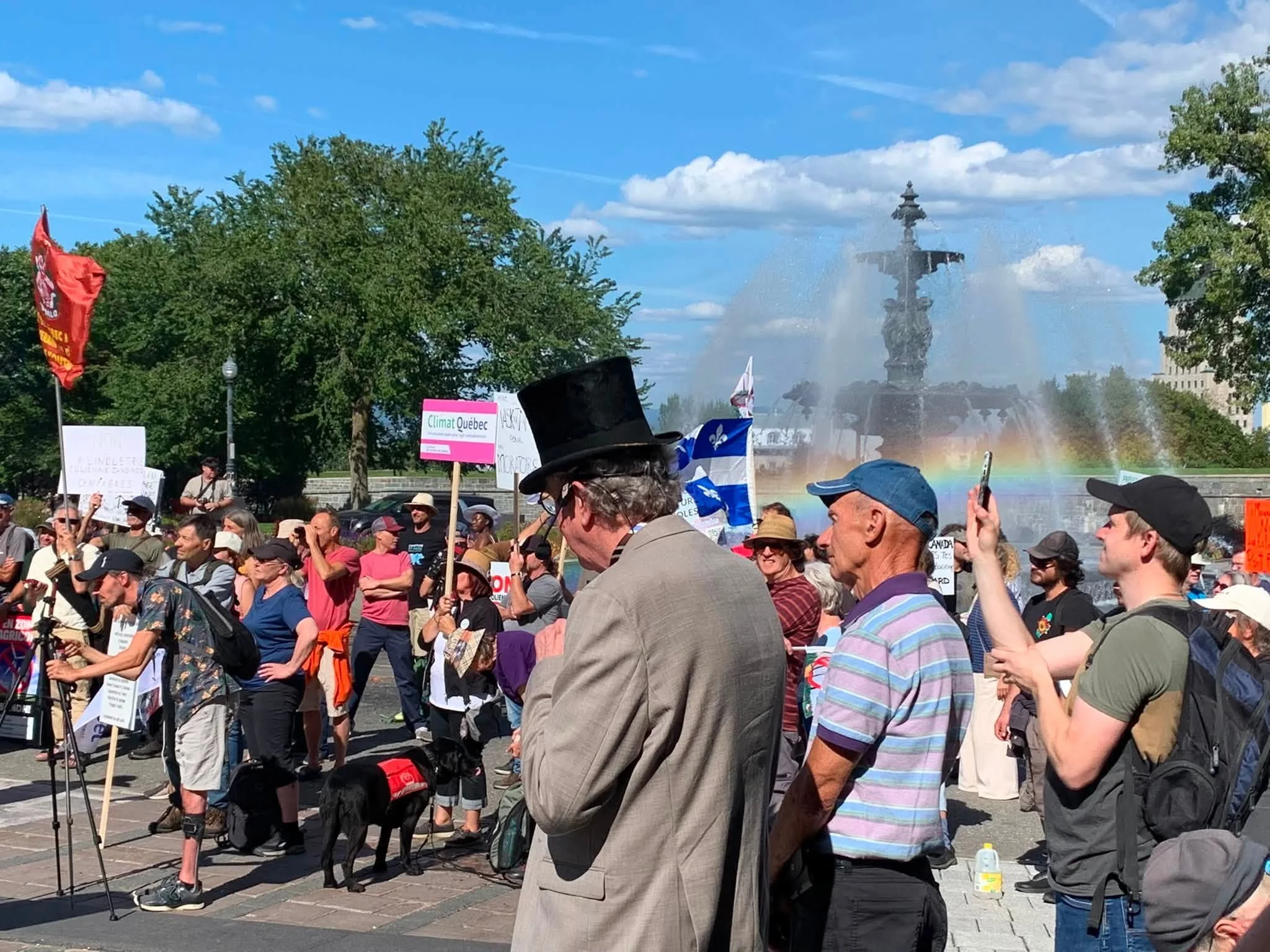 manif 7 sept-fontaine.jpg