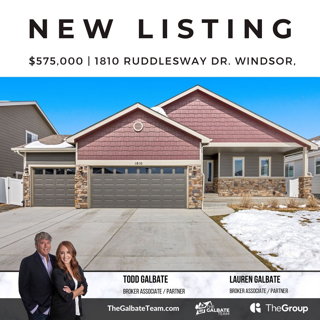 💫 NEW TO THE MARKET! 

Welcome to this stunning ranch style home with all the features you've been looking for!

▫️4 Bed/ 3 Bath
▫️3-Car Garage 
▫️Huge Fenced in Backyard
▫️Finished Basement + Huge Rec Room
▫️Soaking Tub in Primary Bathroom
▫️Shaker
