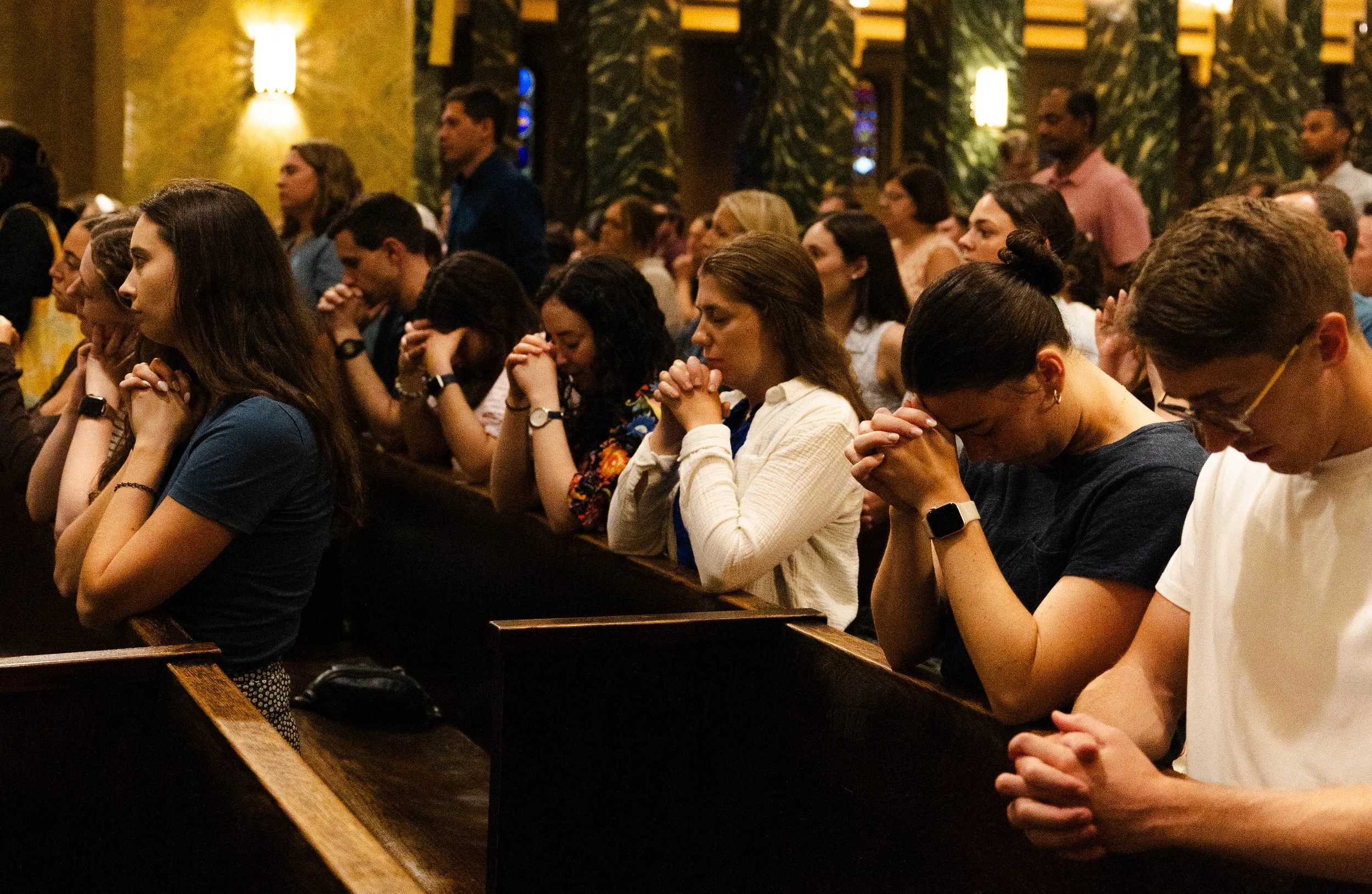 pray-mass-widecrop.jpg