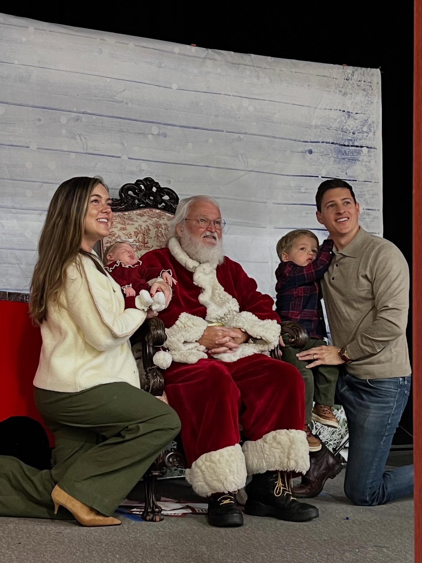 2025 jingle mingle santa.jpg