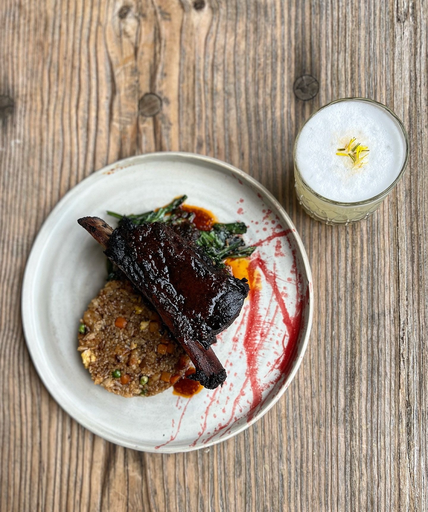 Spring vibes are in full swing! 
Weekend Special for 4/26 
Starts at 5PM and available while supplies last. 
Surf &amp; Turf 
Asian braised short rib, chili pan sauce, shrimp fried rice, stir fry culantro. 
Try our Bar Special! 
Dandelion Gin Fizz 
B