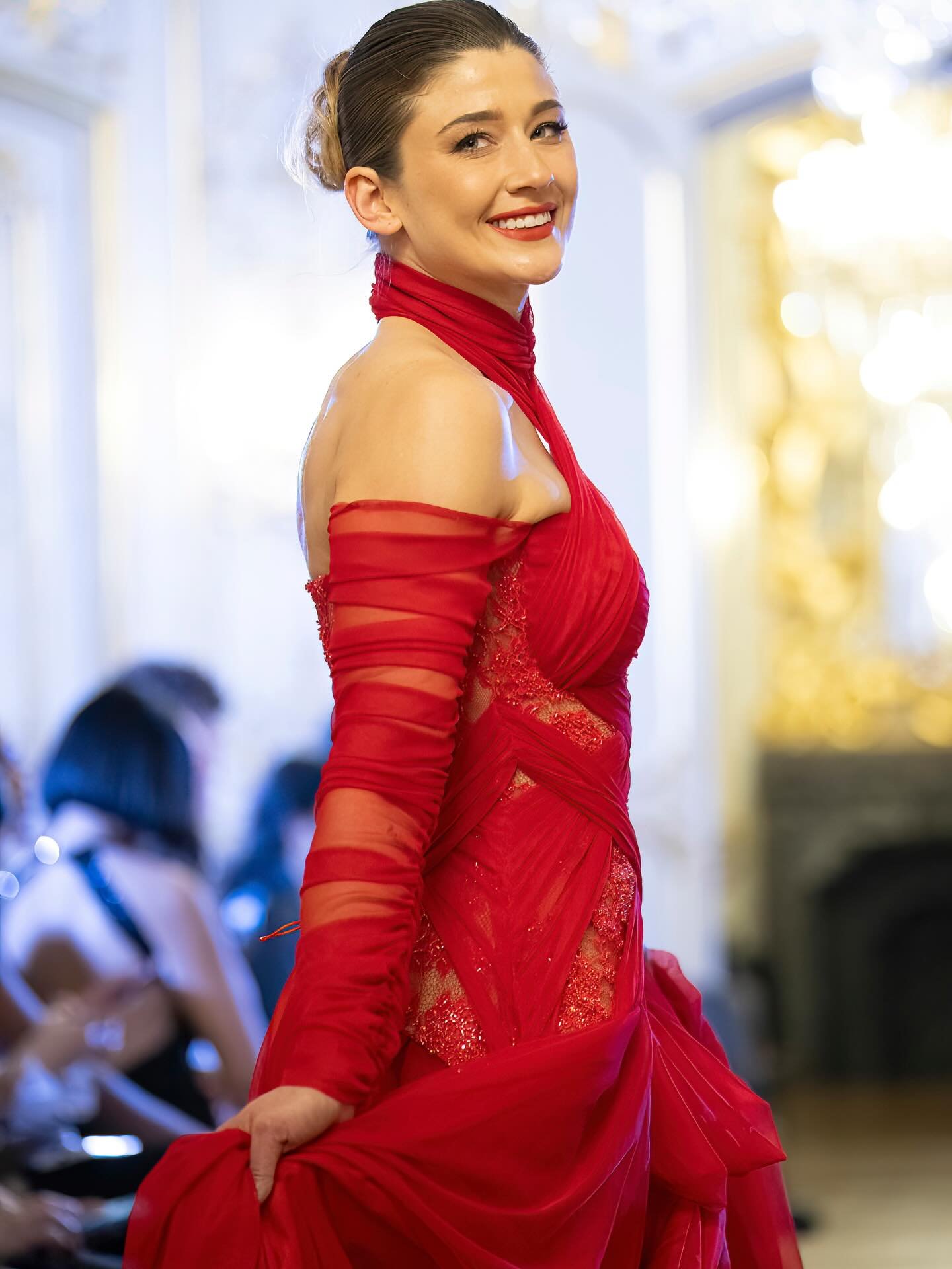 When I say everything happens for a reason, this post is a prime example. I wasn&rsquo;t supposed to walk for @drisha_closet at first, but when things fell through last minute with my other walk&hellip; she put me a dress that I absolutely ADORED. I 