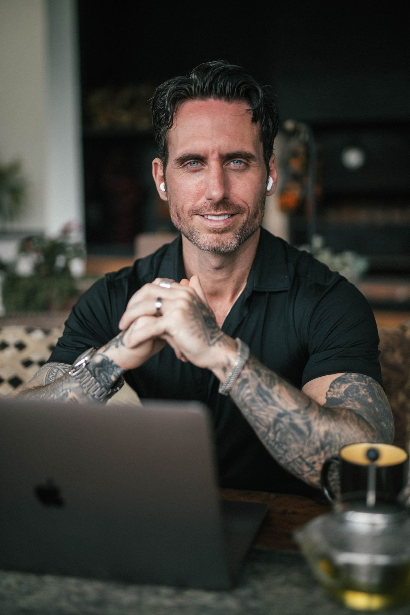 Self-Expression, Social Media & Money as Dharma Practice with rick william