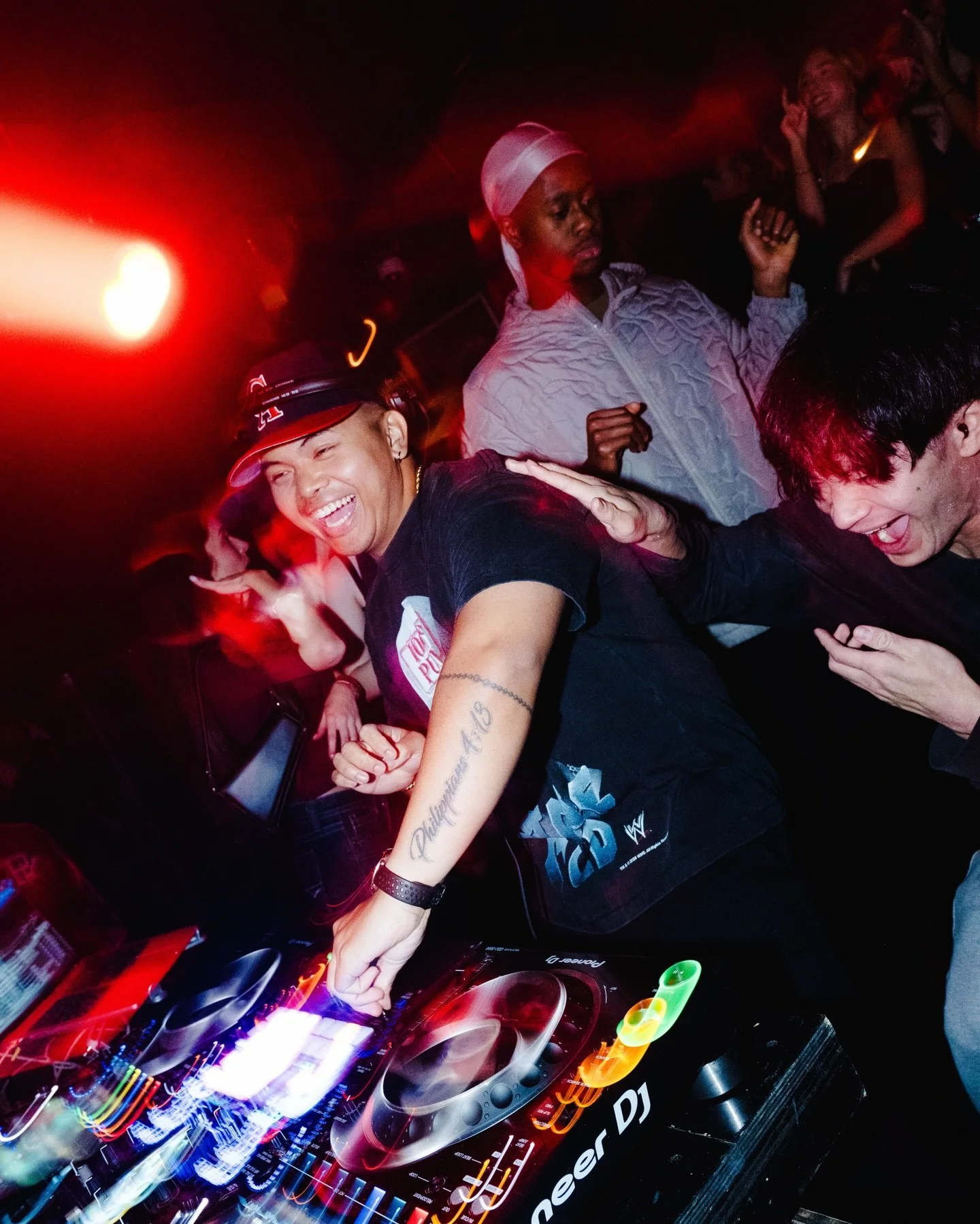 weekend energy unmatched 🤞 @the222party 📸: @amrinprasad