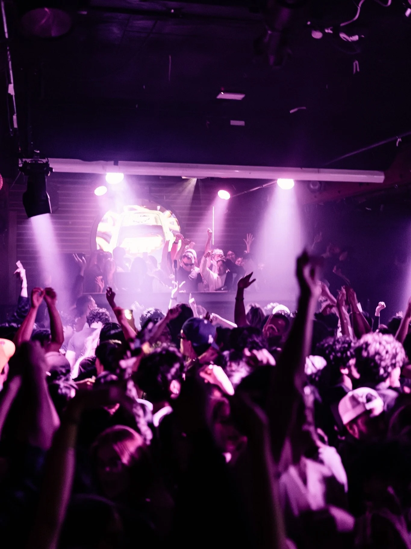 energy always unmatched at #FortuneSound 🎱🔋 run it back tonight? 📸: @rhclarkcreative