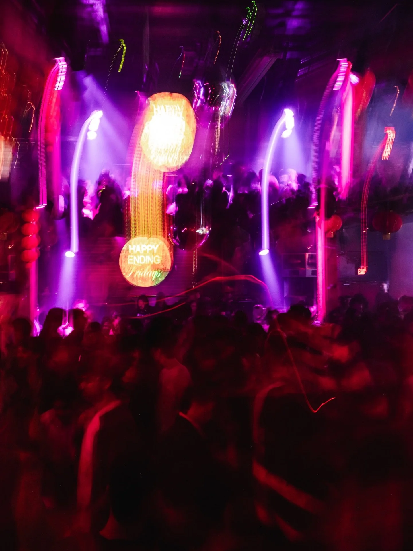 #TGIF Big vibrations at the return of Happy Ending Fridays 🫶 #fortunesound 📸: @amrinprasad