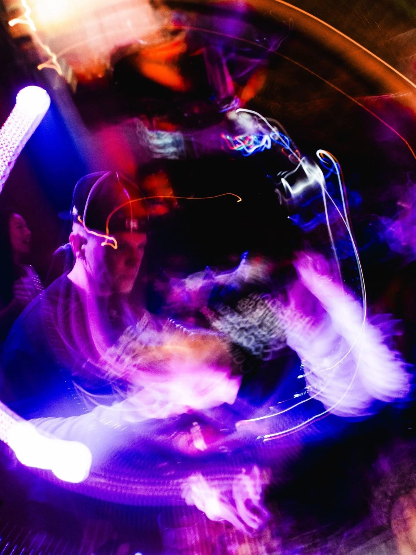 2000: Y2K HITS AND FITS UNDISPUTED 🚨 We&rsquo;re going back to 2016 tonight, see you there? @decadeparties 📸: @amrinprasad