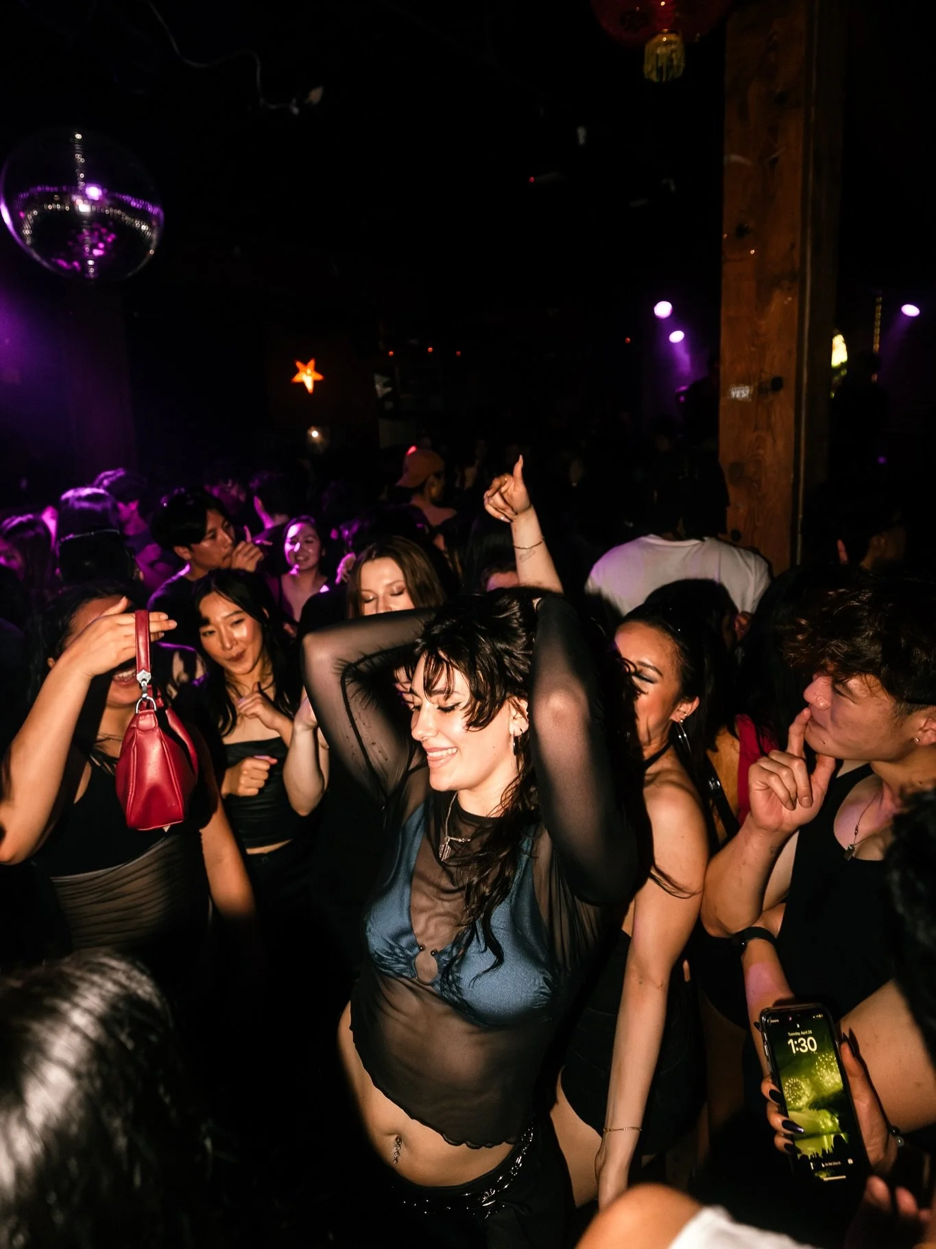 The dance floor was hot at #MidnightMondays last night 🥵 Where else would you be on a Monday? 
📸: @rhclarkcreative