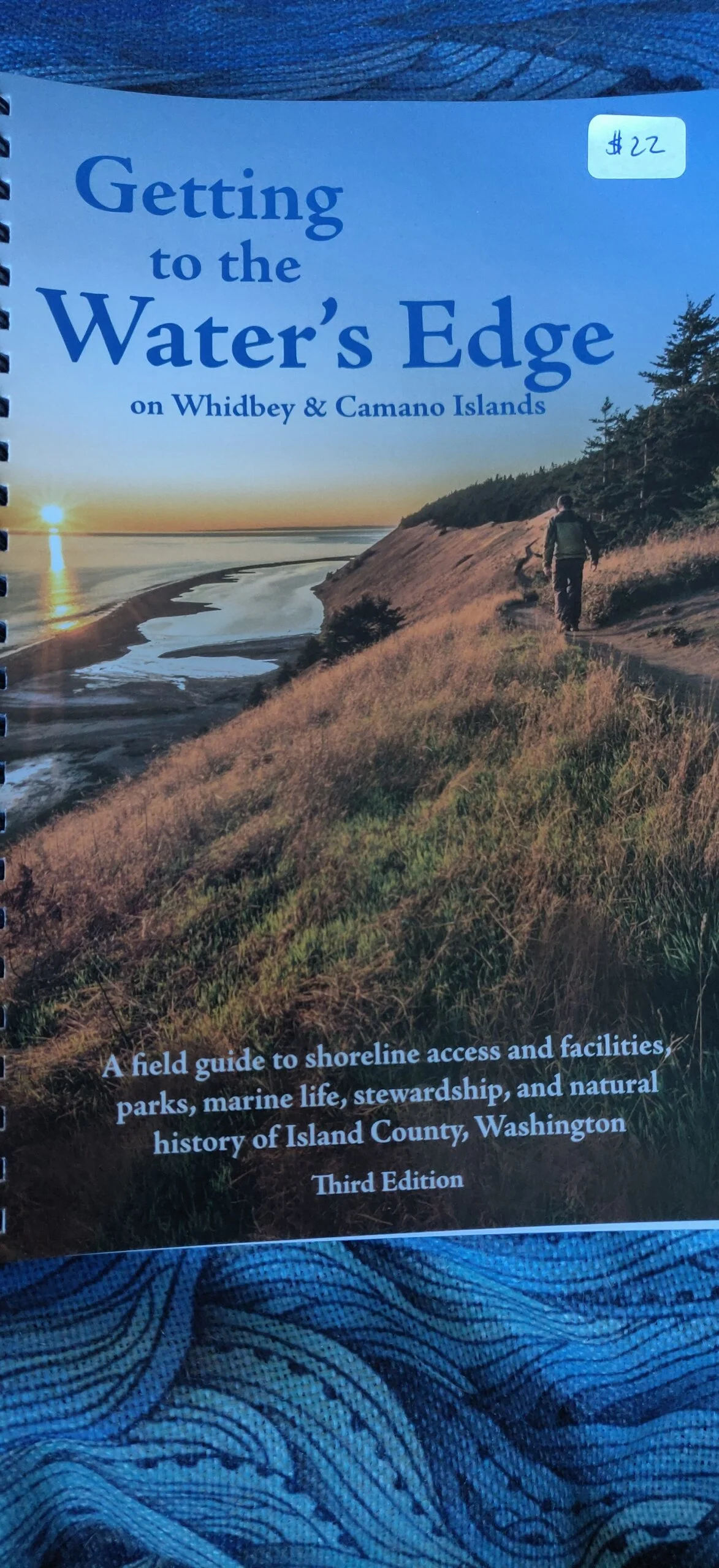 Getting to the Water’s Edge Field Guide from Sound Water Stewards Third