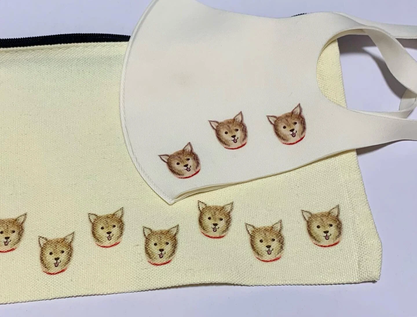 personalised mask + case 

#mask #maskdesign #personalisedgifts #dogillustration #diy #smallbusiness #dancing #cute #illustration #fashion #flowers #wisteria #tshirtdesign #supportsmallbusiness #animalillustration #designer #graphicdesign #cutefacema