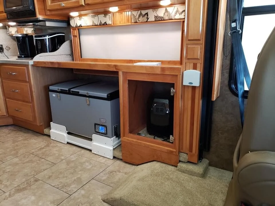 custom counter and cabinet_before 4.jpg