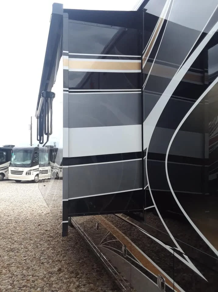 custom slideout_after.jpg