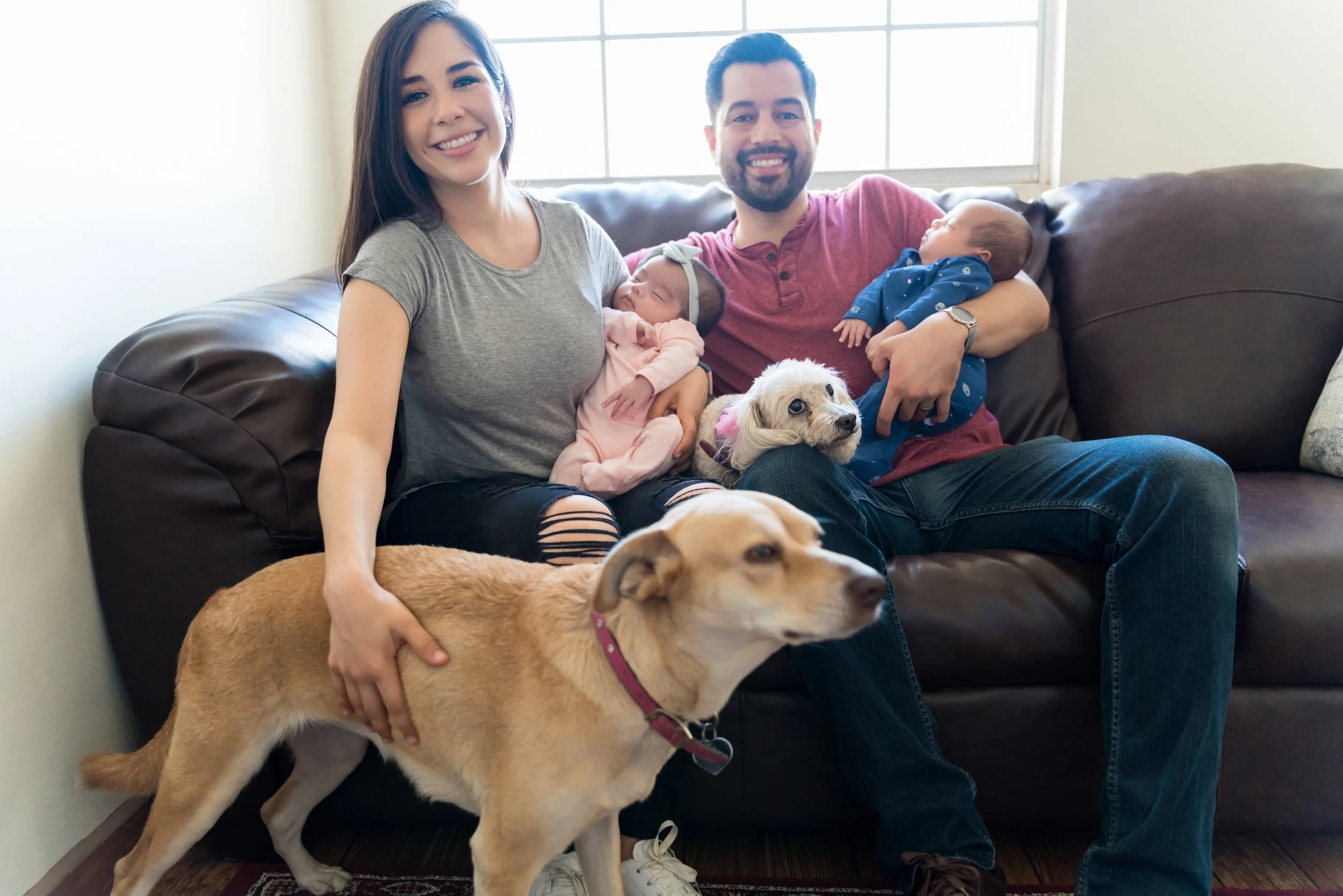 Visa Americana para Reunir a Tu Familia: Lo Que Debes Saber sobre las Visas de Inmigrante