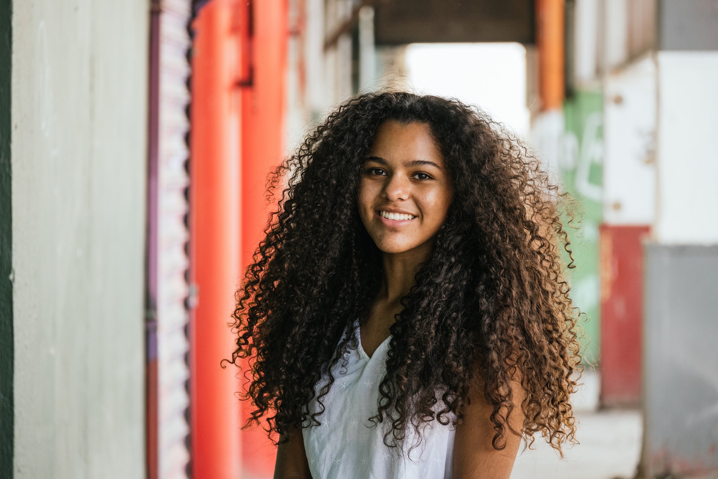 Mujeres dominicanas sonriendo