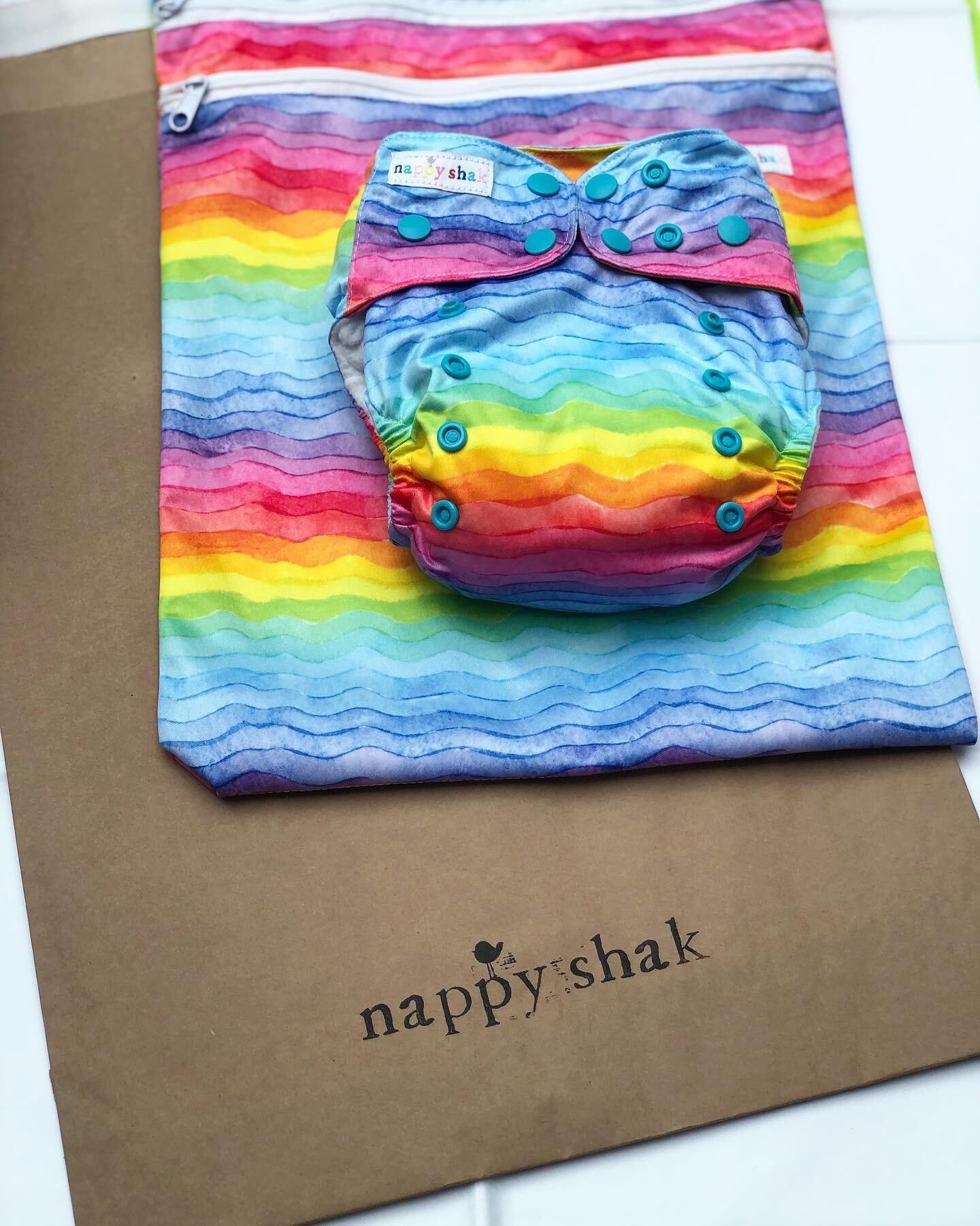 Starting the week (b)right with this gorgeous order. ✨

Featuring our lovely Sherbet nappy and wet bag. 🌈

#clothnappies #reusableclothnappies #nappies #newbaby #ecofriendly #babystuff #wetbag #reducewaste #choosetoreuse #sherbet #colourful #rainbow