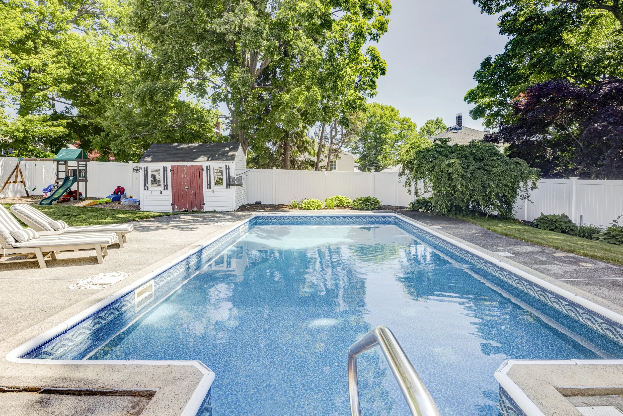 27 Lawnview Drive For Web-50.jpg