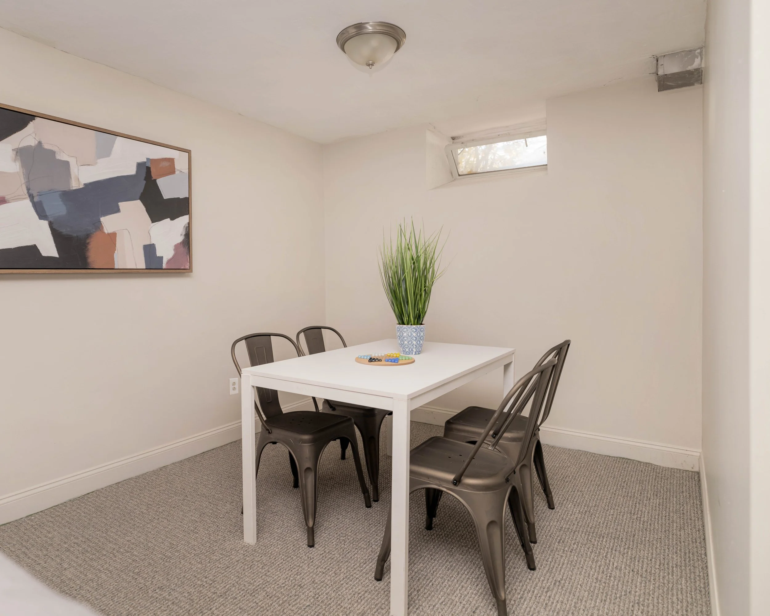 Lower Level-04095.jpg