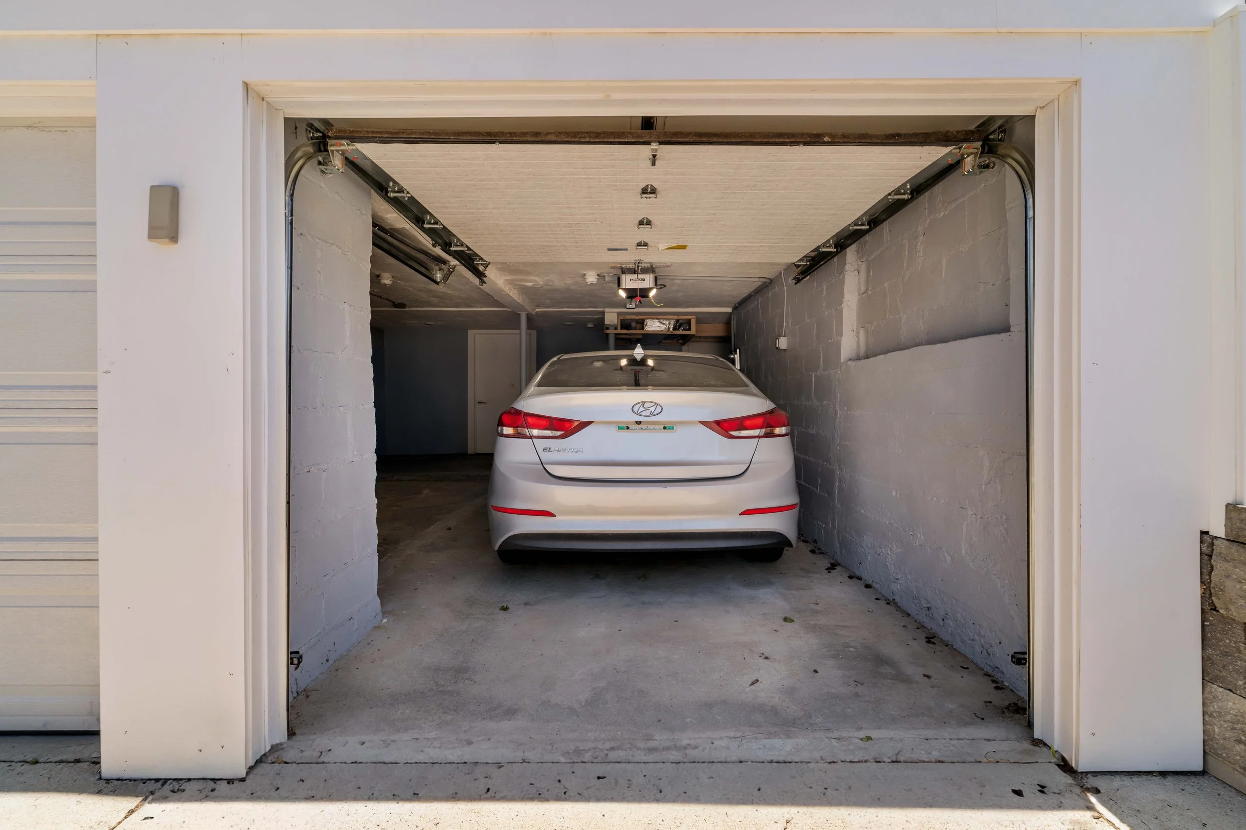 Garage.jpg