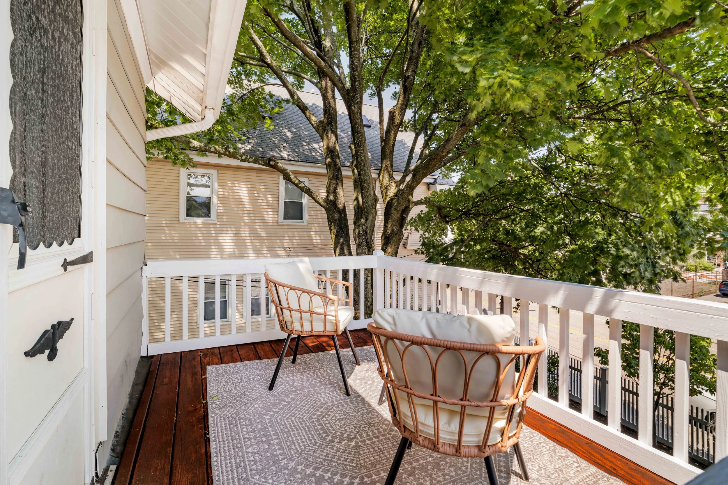 Deck-09010.jpg
