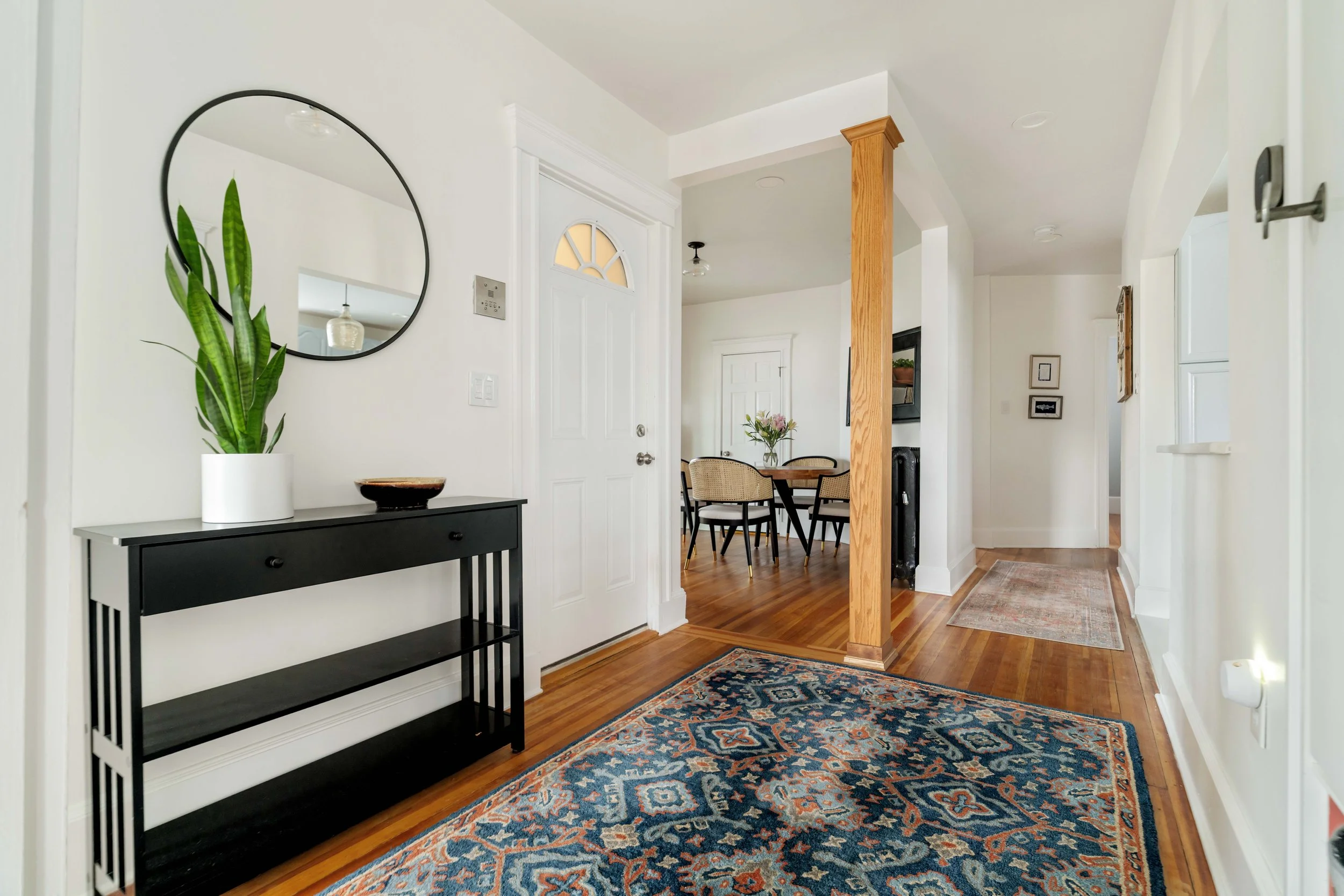 Foyer-00320.jpg