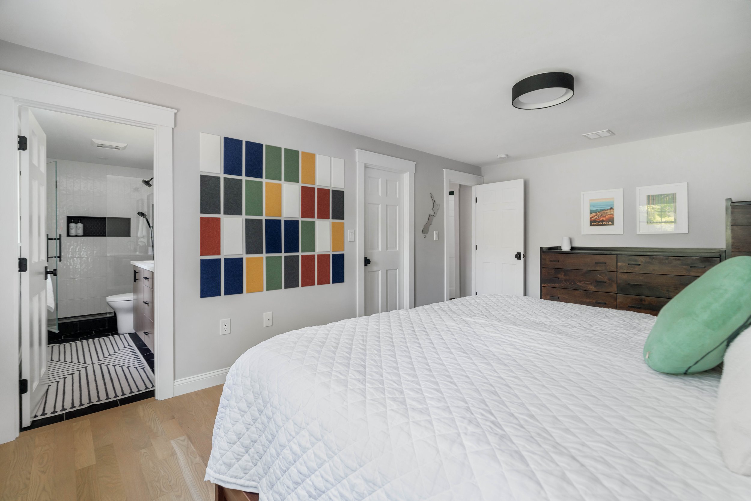 Primary Bed & Bath-04605.jpg