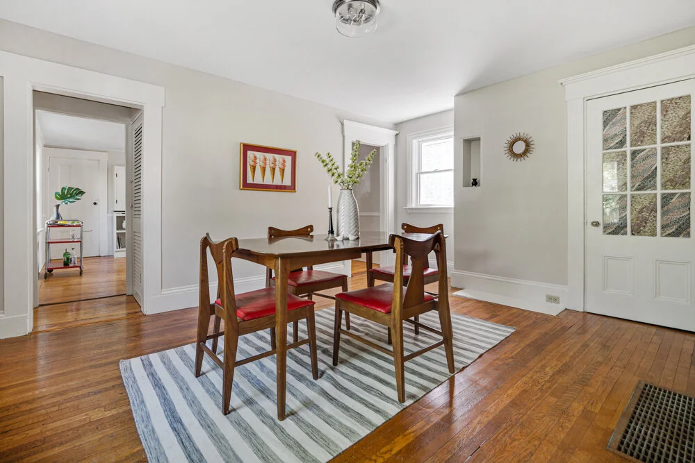 Dining Room.jpg