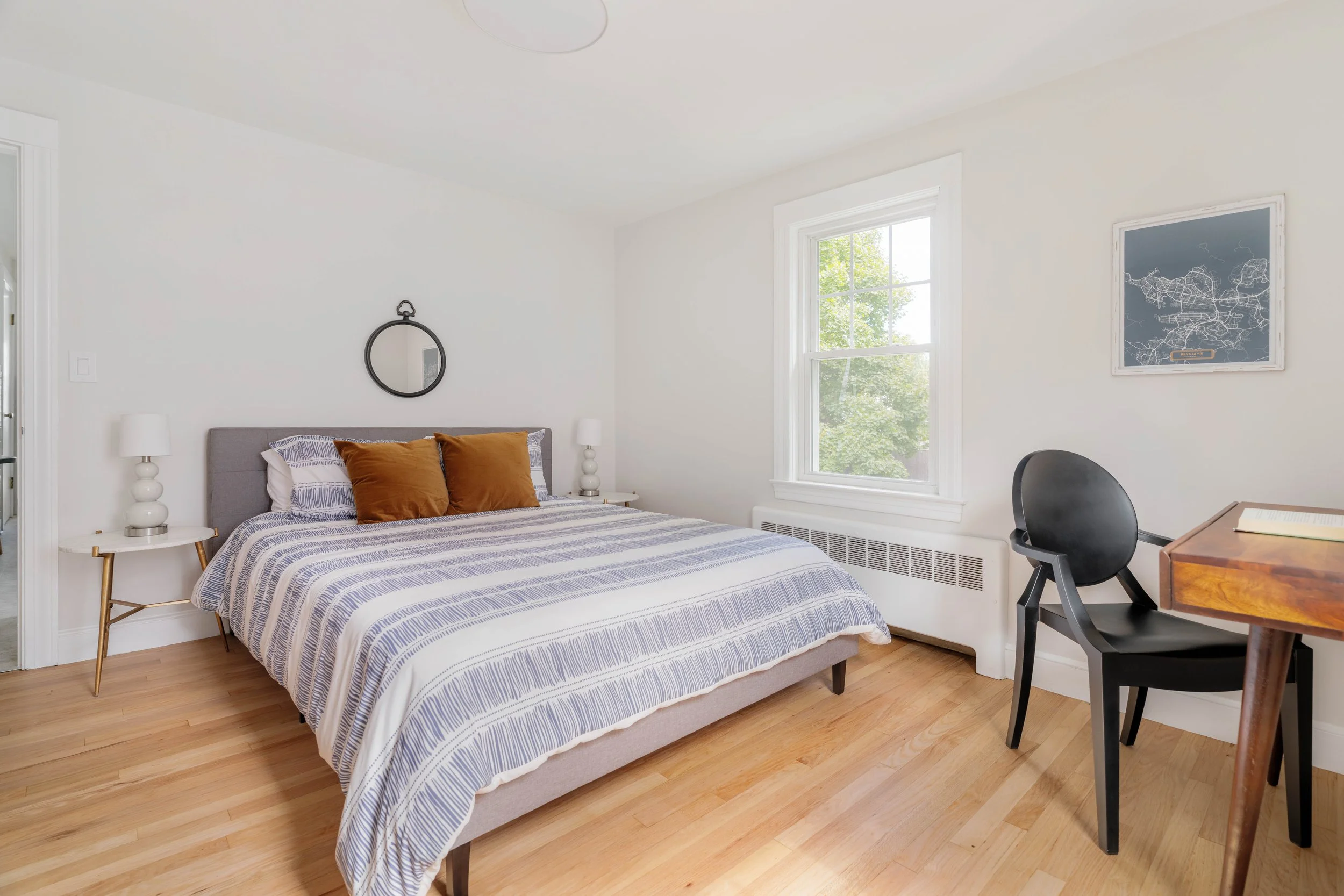 Bedroom 1-4.jpg