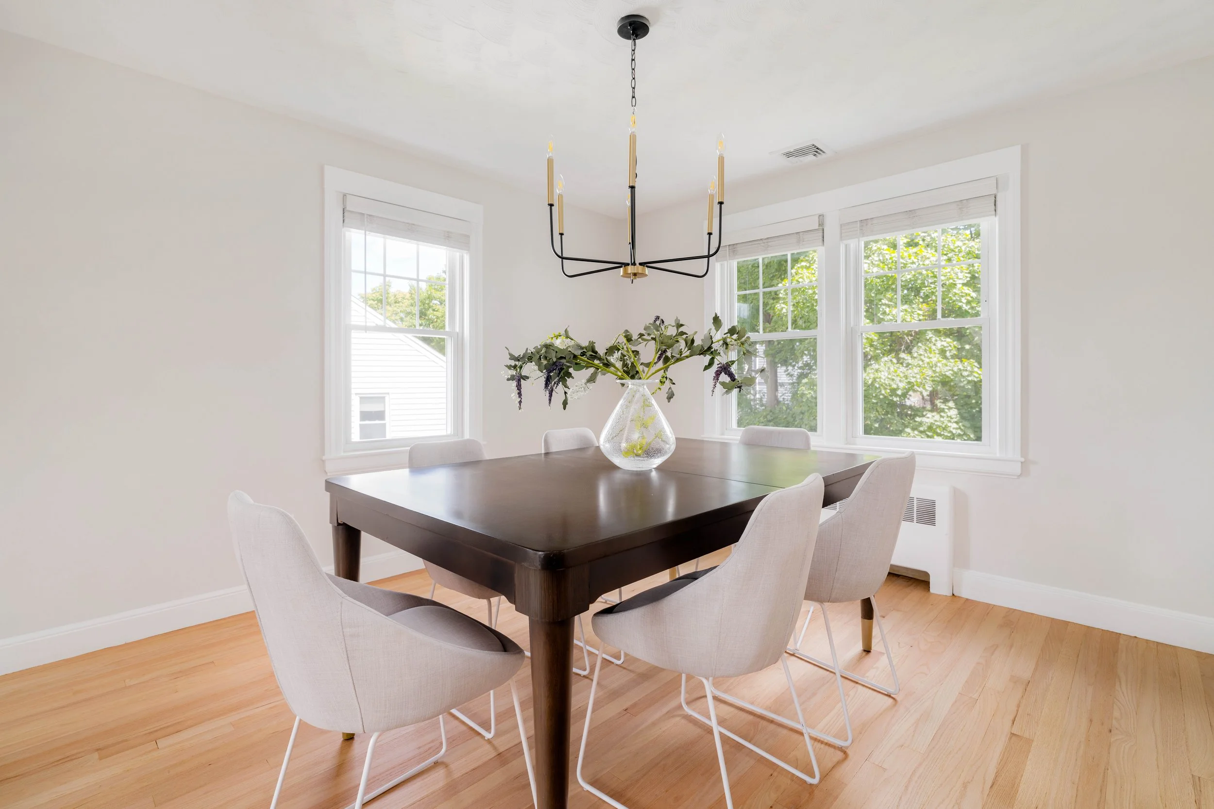 Dining Room-5.jpg
