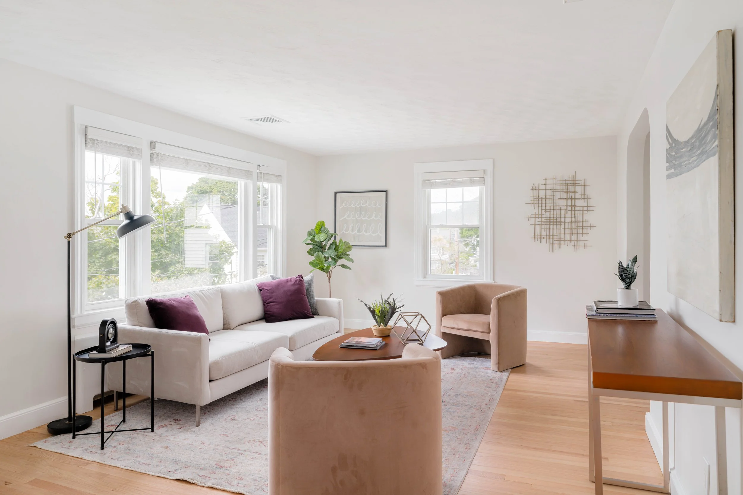 Living Room.jpg