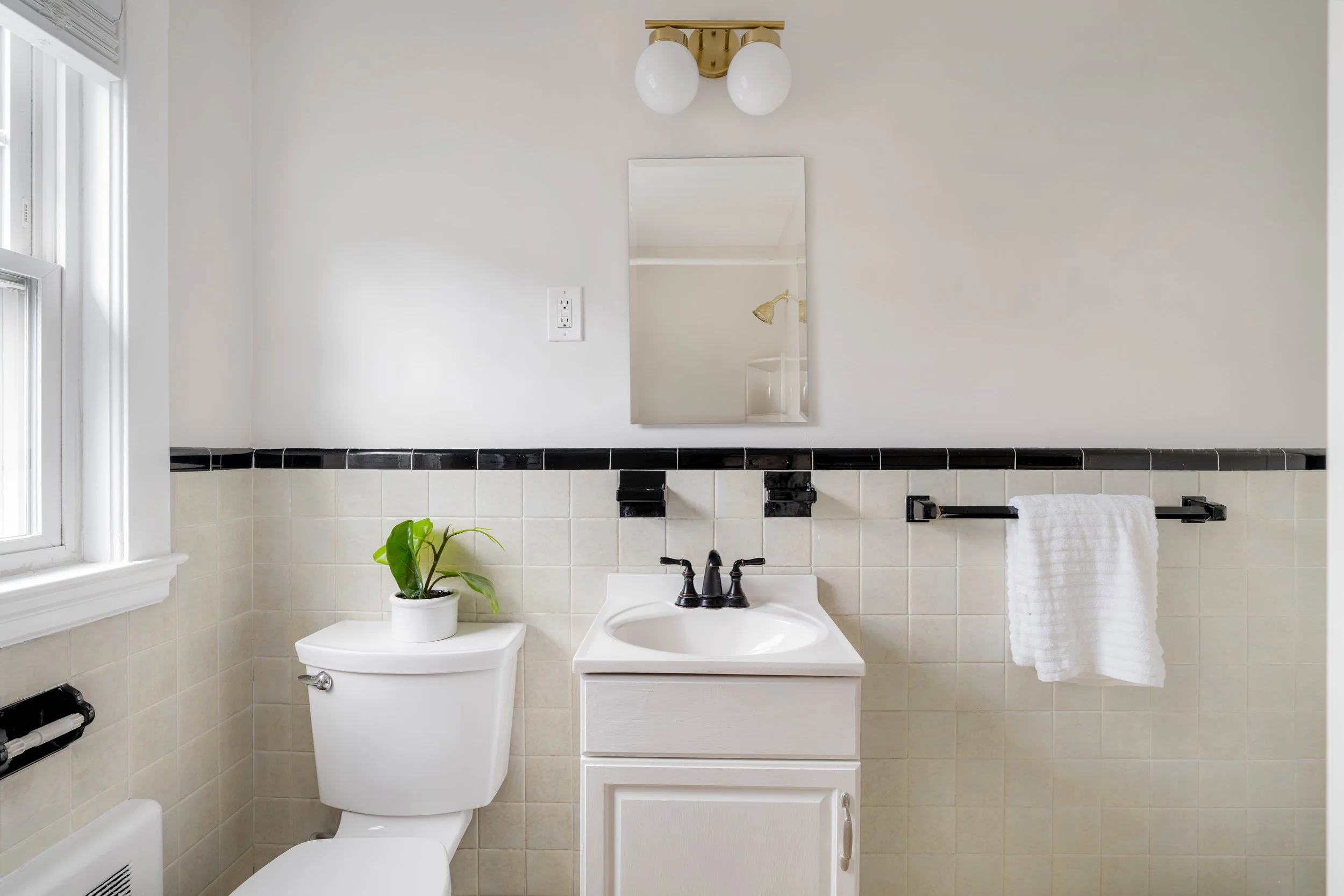 Bathroom-2.jpg
