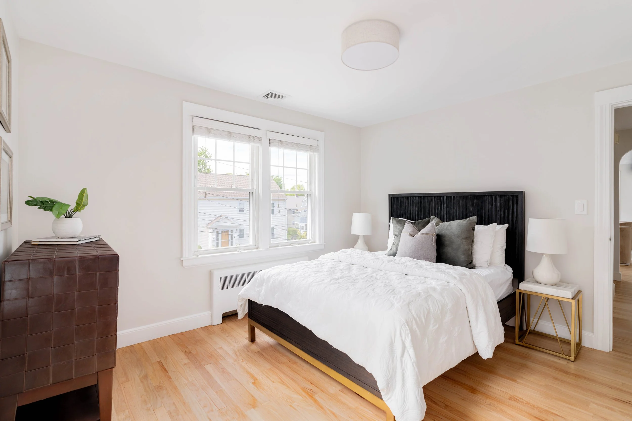 Primary Bed-2.jpg