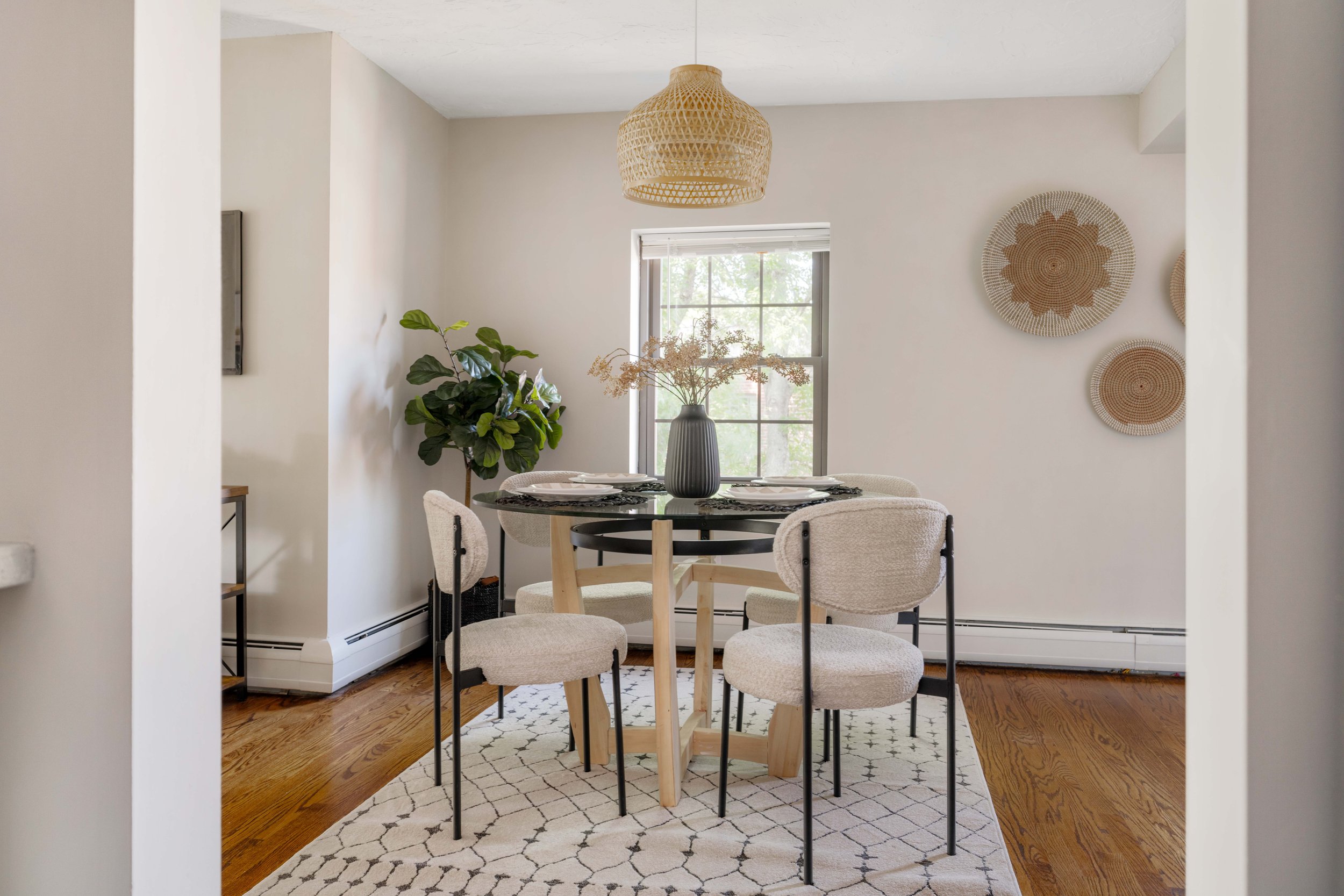 Dining Room.jpg