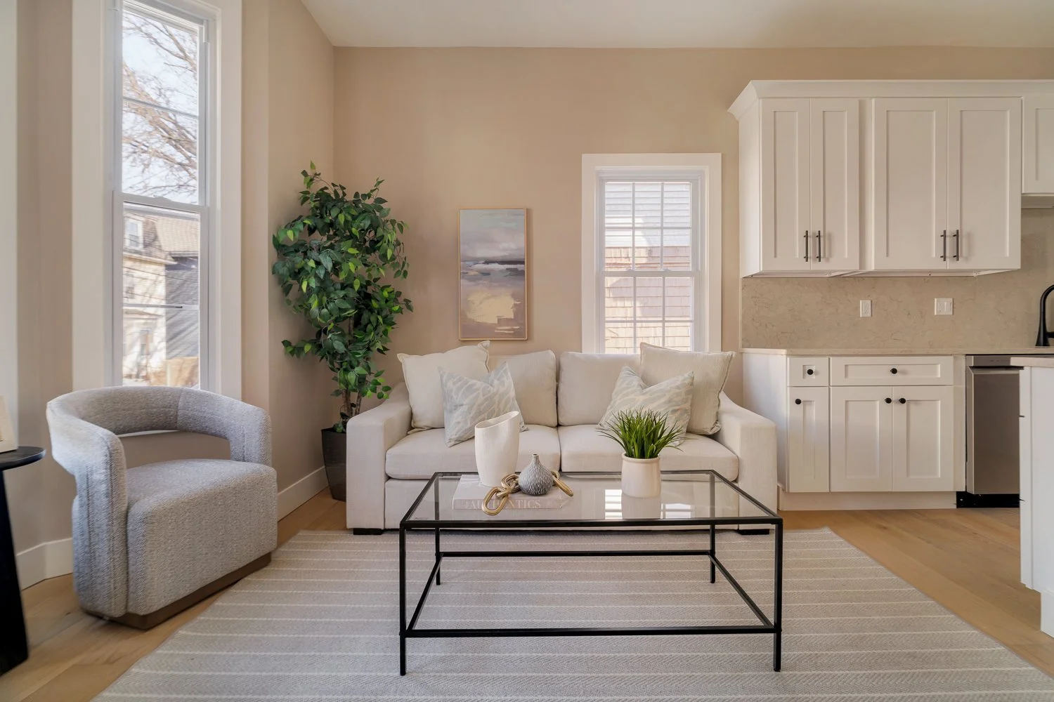 Living Room-08334.jpg