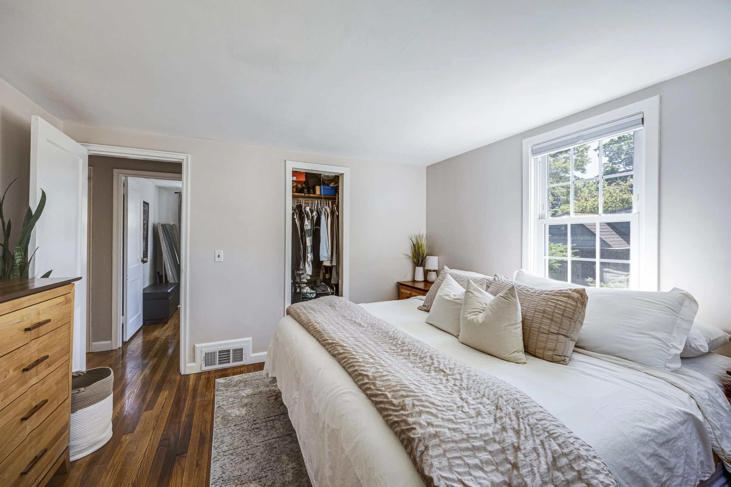 27 Lawnview Drive For Web-37.jpg