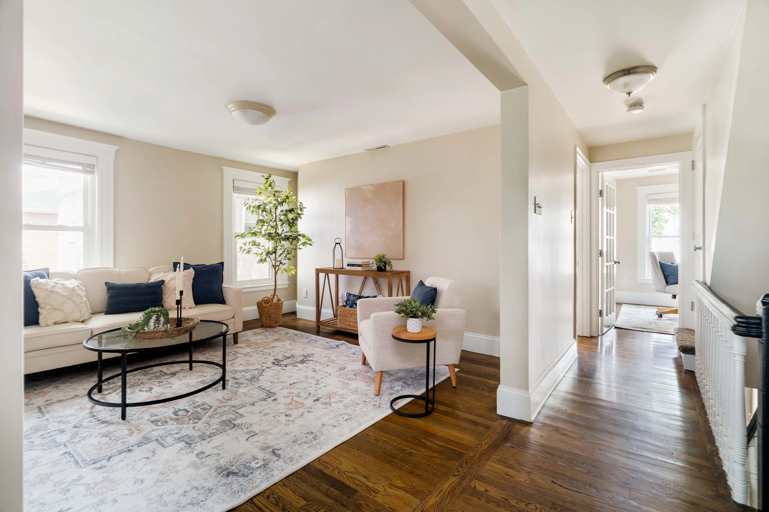 Living Room-08744.jpg