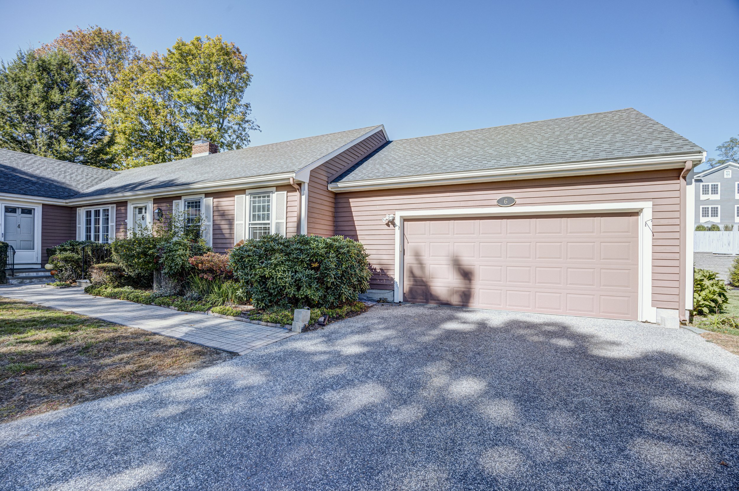 6 Lois lane Exterior - Some Interior-22.jpg