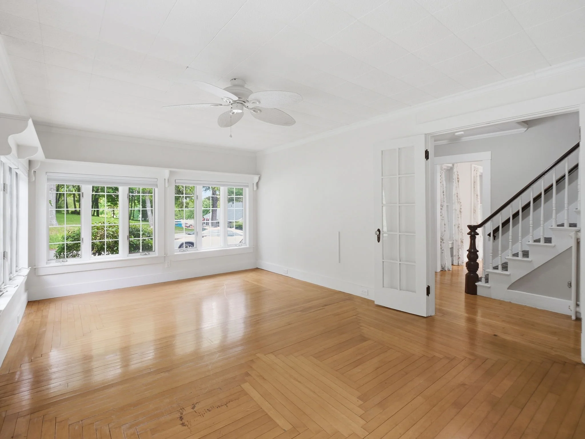 4-web-or-mls-98_Walnut_St_North_Brookfield_MA_020.jpg